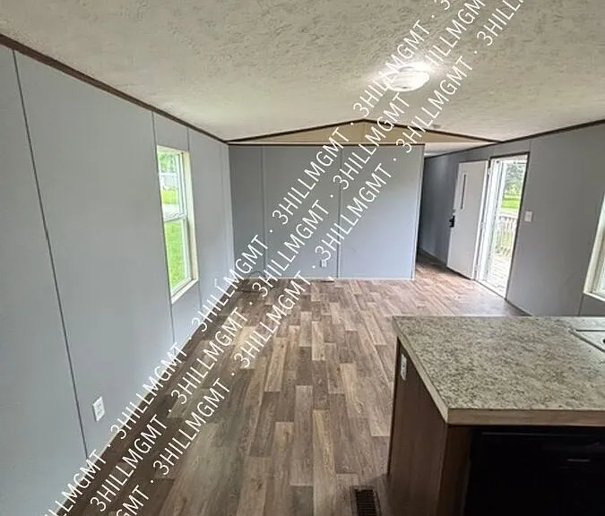 5600 W Kilgore Ave #87 — Photo 2
