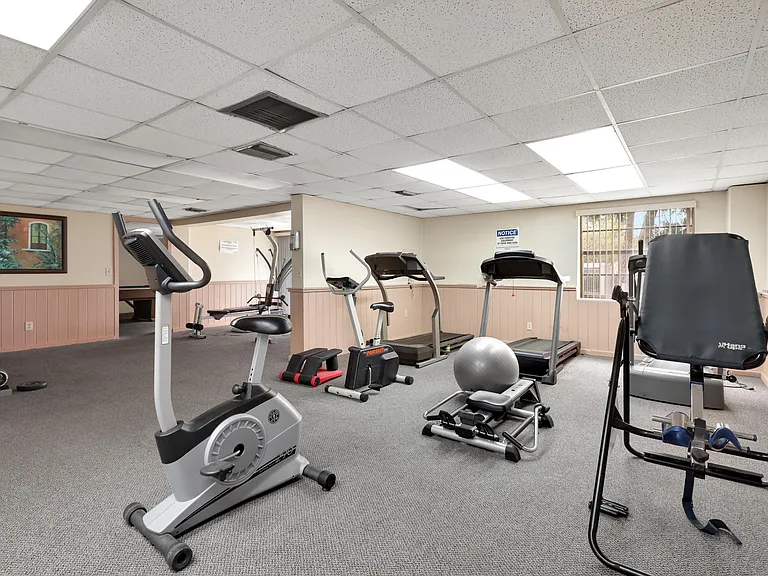 3940 Inverrary Blvd #404-A — Photo 32