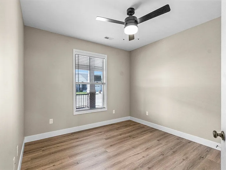 2272 Heywood Meadows Cpe — Photo 16