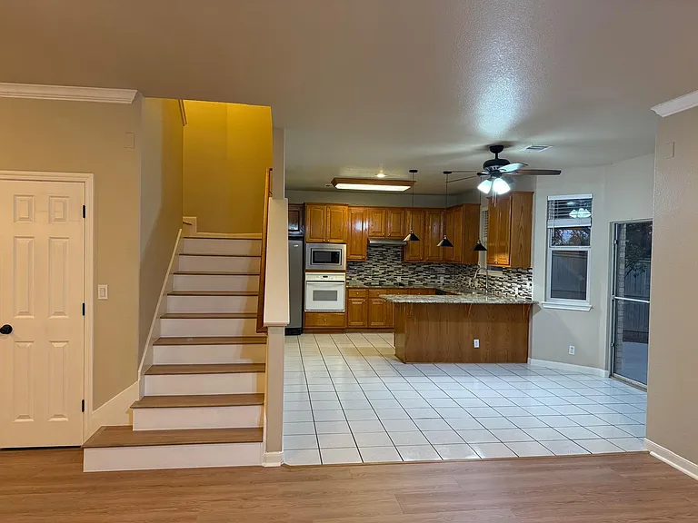 11505 Emerald Falls Dr — Photo 39