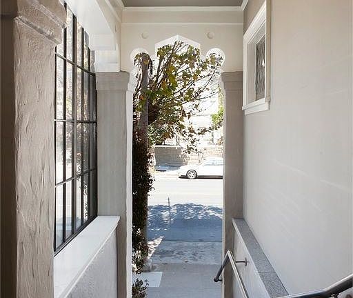 4th image of 2673 California St #0000