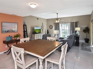 4 Park Lane Cir, Lehigh Acres, FL 33936