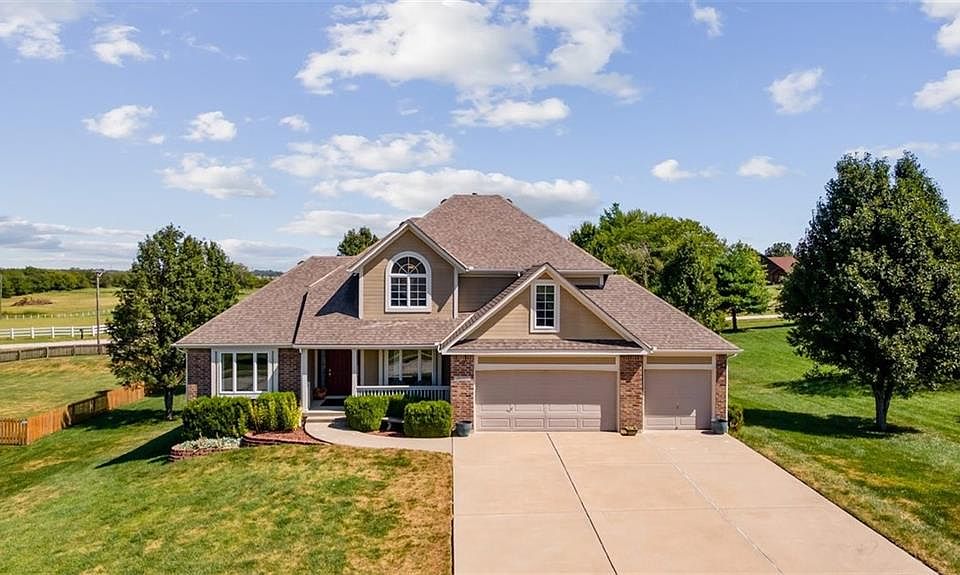 1st image of 16109 Bluegrass Ct