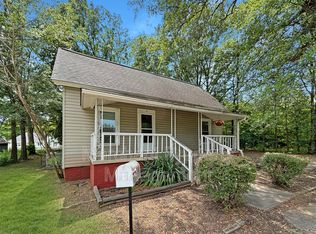 3 Draper St, Greenville, SC 29611