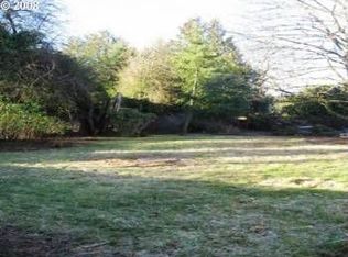 108 E 1st Ave, Estacada, OR 97023