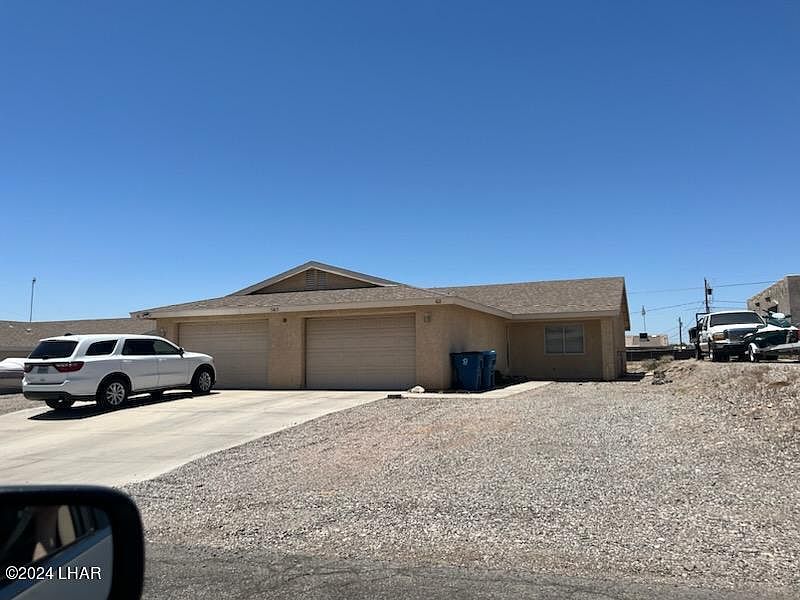 1st image of 3185 Arapaho Dr