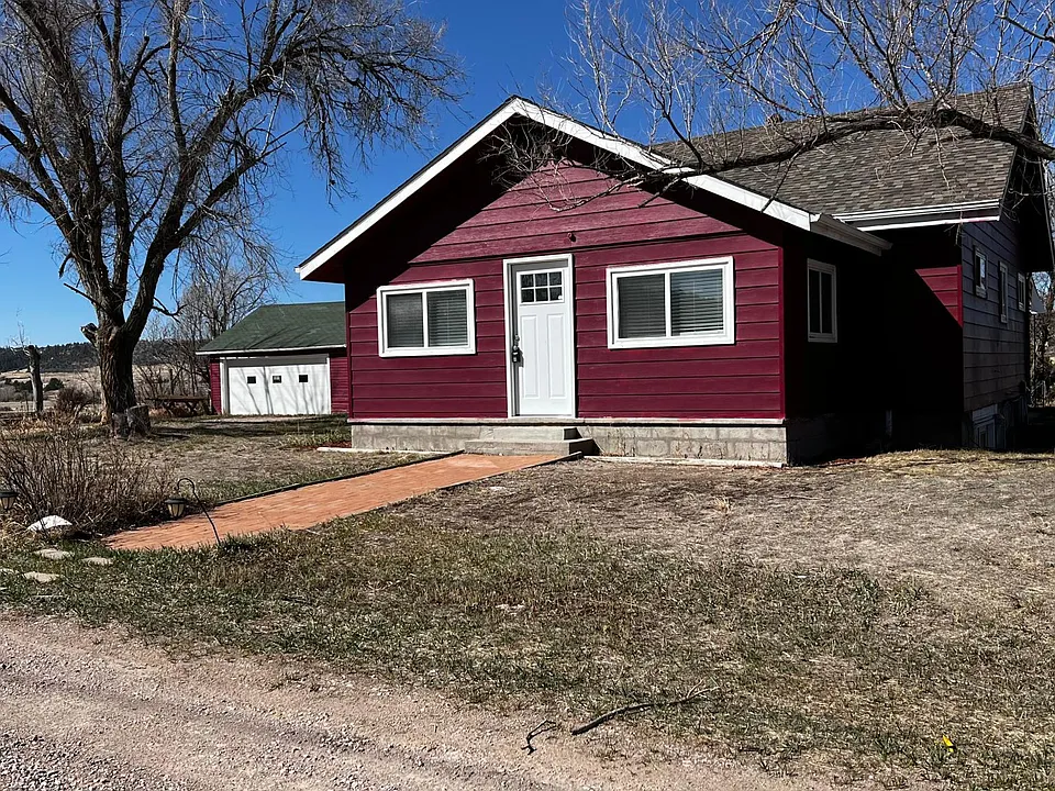 1671 N State Highway 83 #A