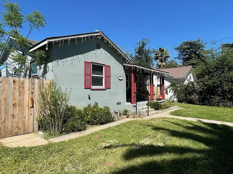 919 E High Ave #A — Photo 1