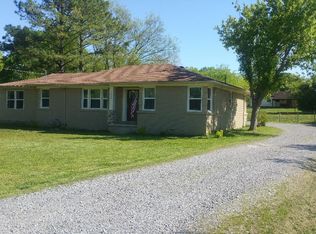 1410 Cherry St, Shelbyville, TN 37160