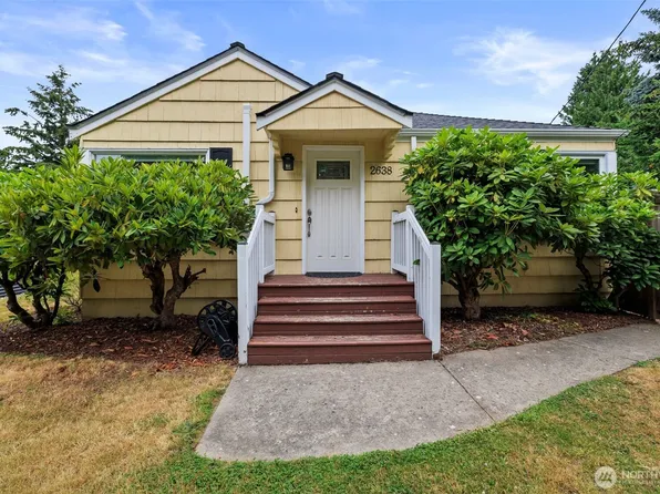 2638 SW 106th Street, Seattle, WA 98146