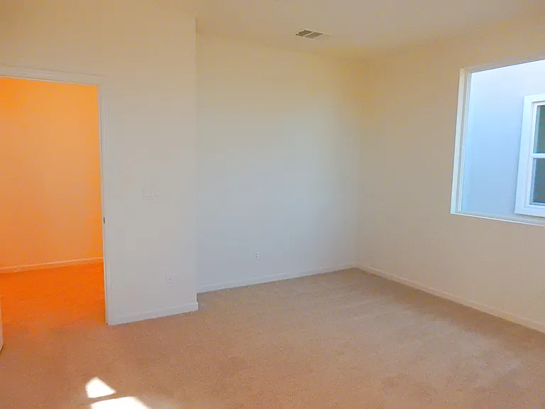 1624 Lion St — Photo 20