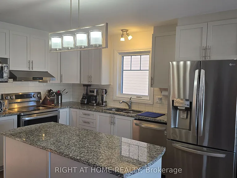 330 Twilight Ave — Photo 9