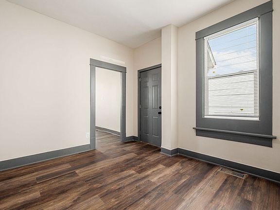 5th image of 1455 Sullivant Ave