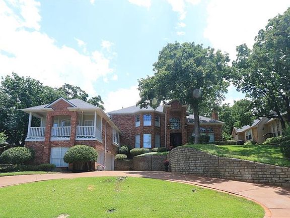 4th image of 33 Remington Dr W