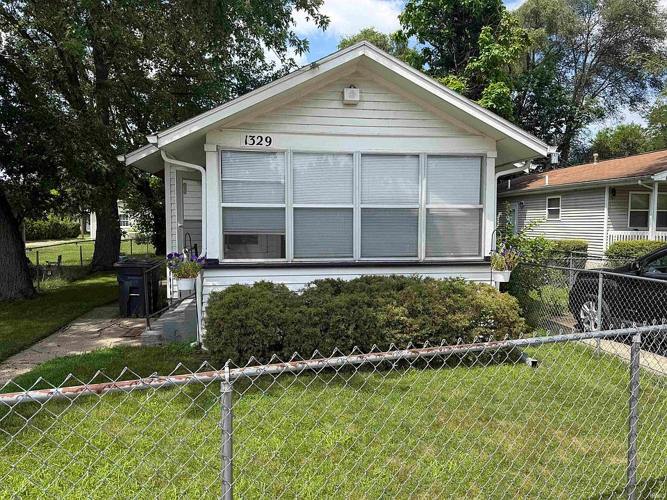 1st image of 1329 Sorin St