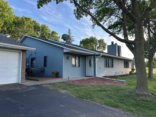 9349 Ranchview Ln N, Maple Grove, MN 55369