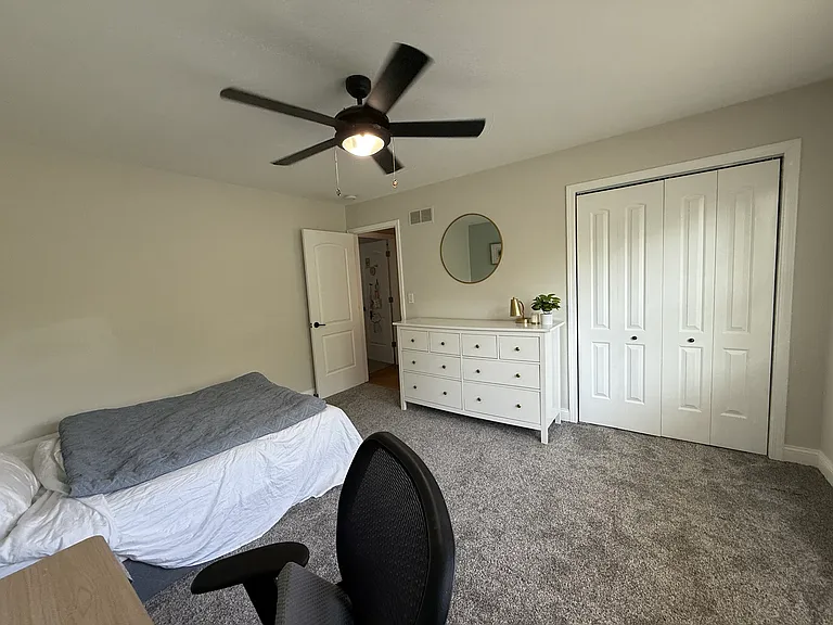 1550 W Goldengate Dr — Photo 21