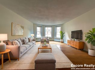 31 Stearns Rd #3A, Brookline, MA 02446