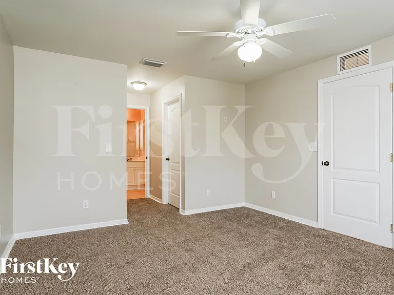 2237 Tropicana Pkwy W — Photo 10