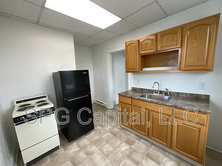 124 S Pine St #3 — Photo 2