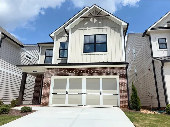 1070 Crest Mill Dr, Marietta, GA 30008