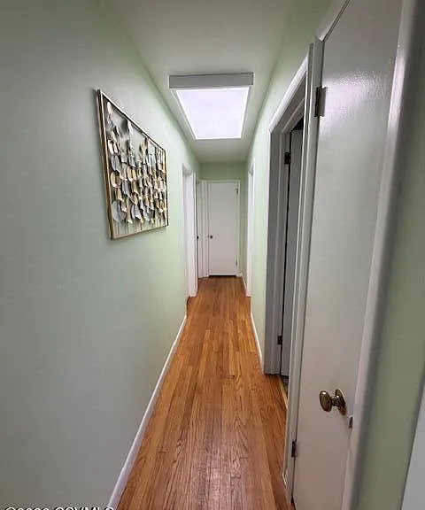 986 Bloom Rd — Photo 2