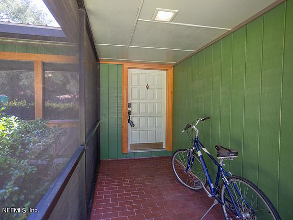 3rd image of 2019 BRENTWOOD Drive