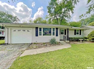 2121 N Lehman Rd, Peoria, IL 61604