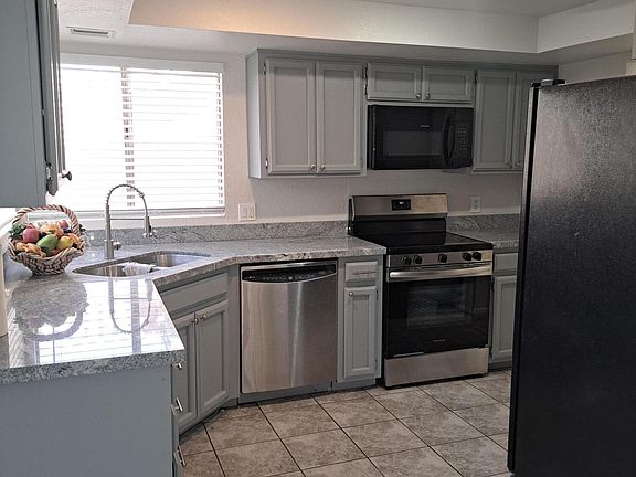 5th image of 6034 W Desert Cove Avenue