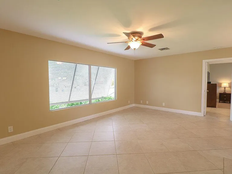 73 Pine Hill Trl W — Photo 11