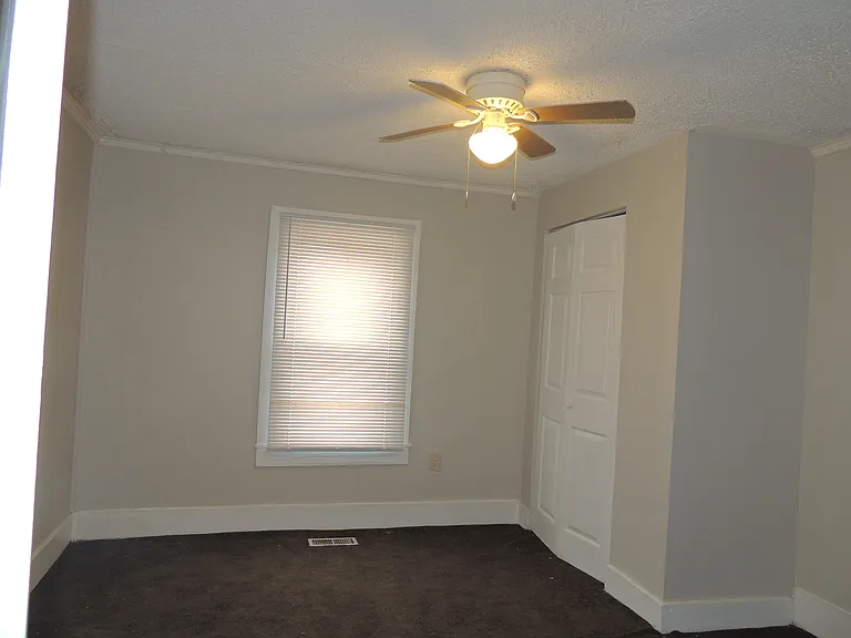 1505 Murchison Roadteachers Dr — Photo 5