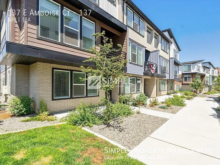 137 E Amboise Ct #137 — Photo 3