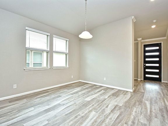 Dining room in the San Saba floorplan at a Meritage Homes community.