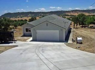 4966 Little John Rd, Copperopolis, CA 95228