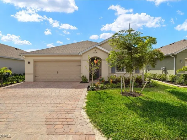 20376 Camino Torcido Loop, North Fort Myers, FL 33917