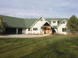 13300 116th St, Kenosha, WI 53142