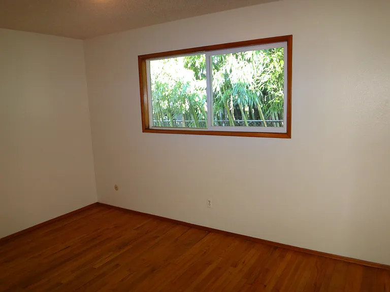 8017 SE Francis St #1 — Photo 6