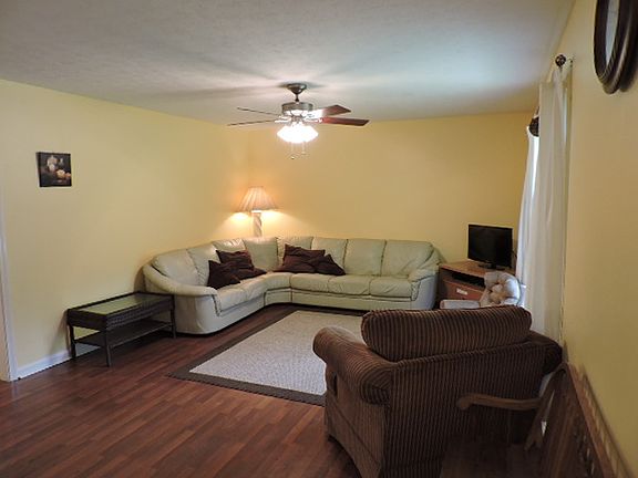 5th image of 8164 Meandering Ln