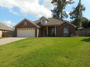 3216 Oakleigh St, Longview, TX 75605