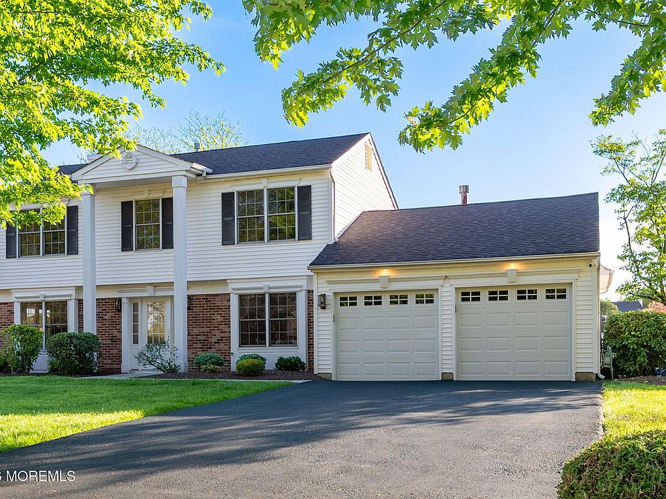1st image of 25 Cherry Hill Lane