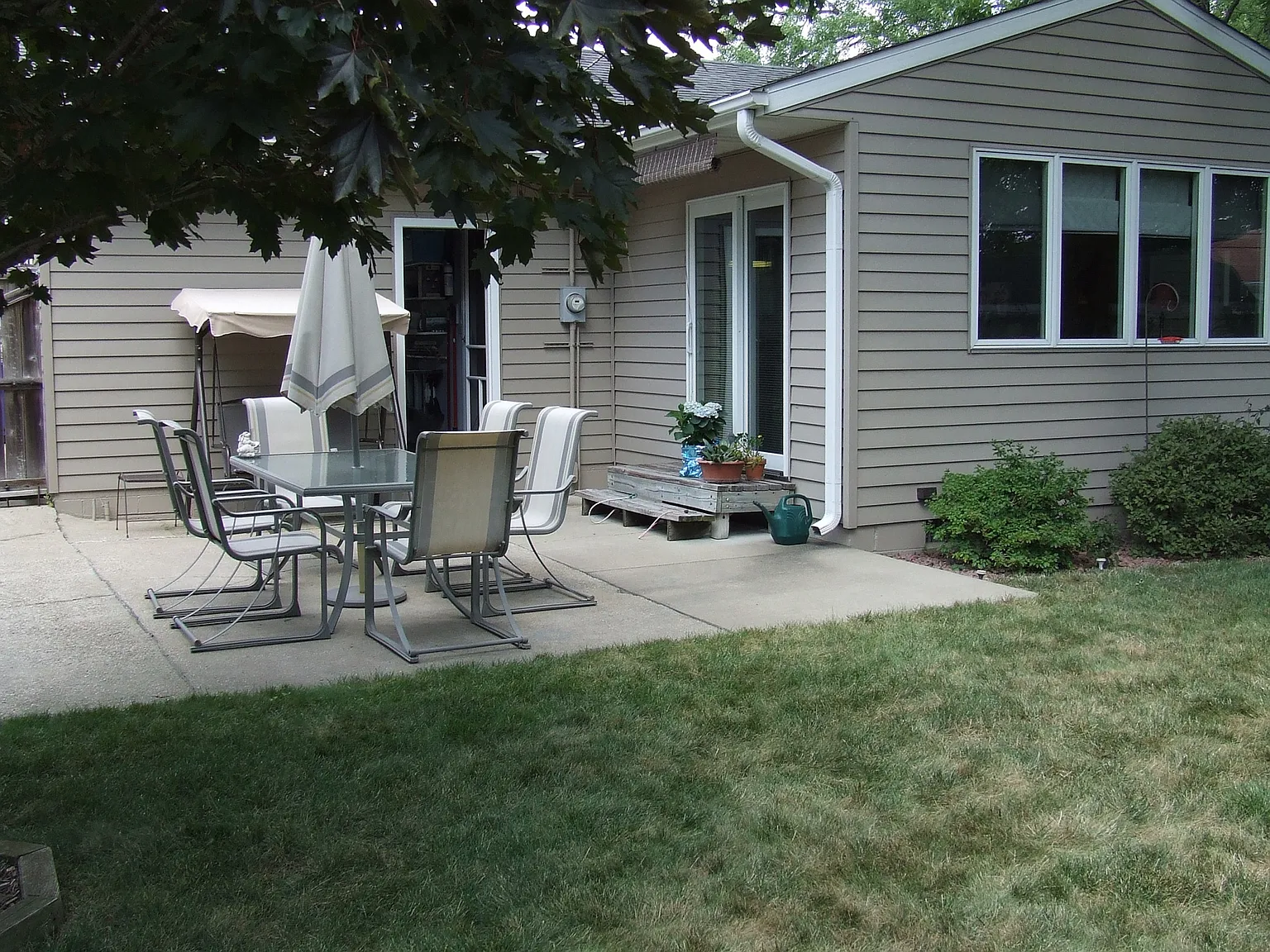 23 Glenview Dr photo 1