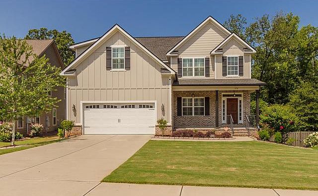 1st image of 450 Kirkwood Dr