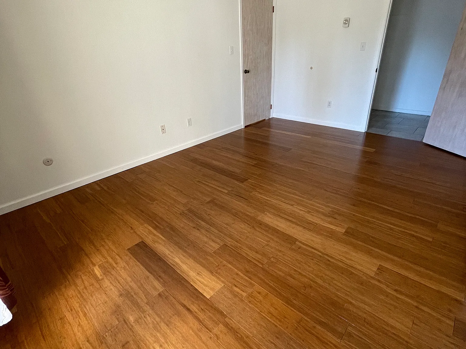 1017 S Poplar St — Photo 4