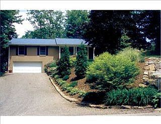 1st image of 117 Saint Clair Cir