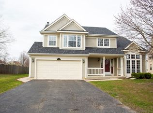 917 Brompton Cir, Bolingbrook, IL 60440