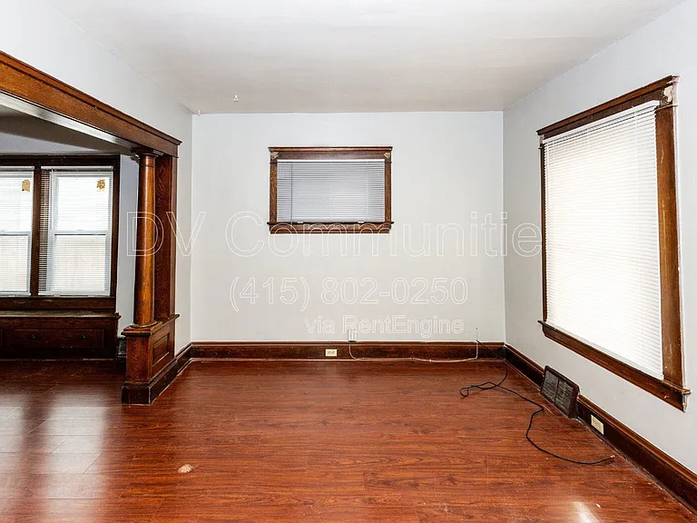 3131 W 58th St — Photo 4
