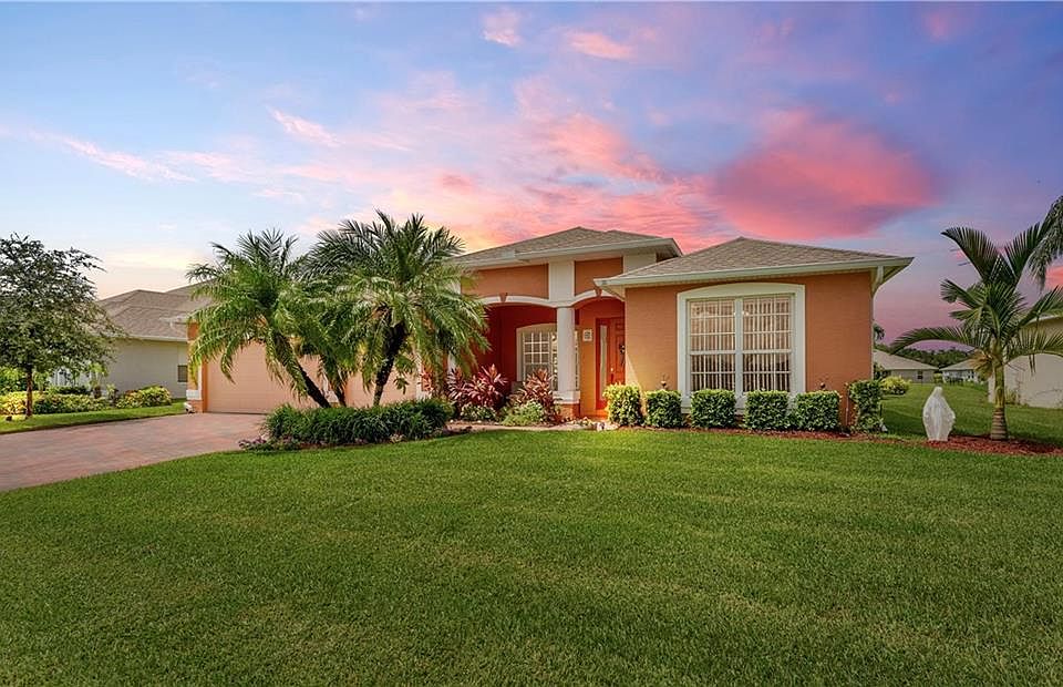 1st image of 1250 Scarlet Oak Cir
