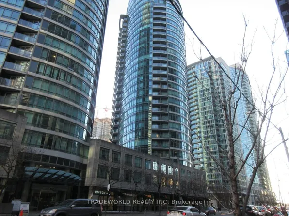 373 Front St W #2611, Toronto, ON M5V 3R7