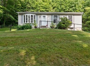 1159 New Haven Rd, Durham, CT 06422