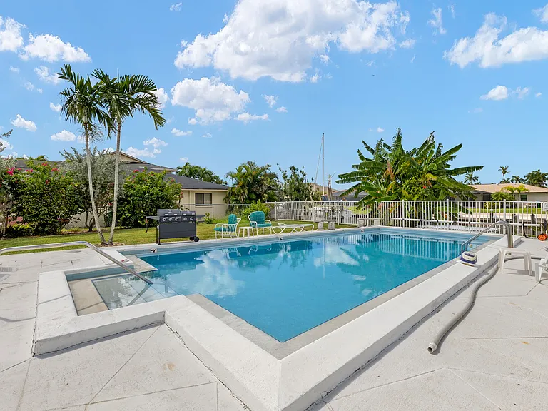 4802 Tudor Dr #210 — Photo 20